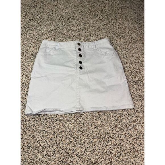 Forever 21 Women's light Blue Denim Button-Up Mini Skirt Size M - Picture 1 of 3